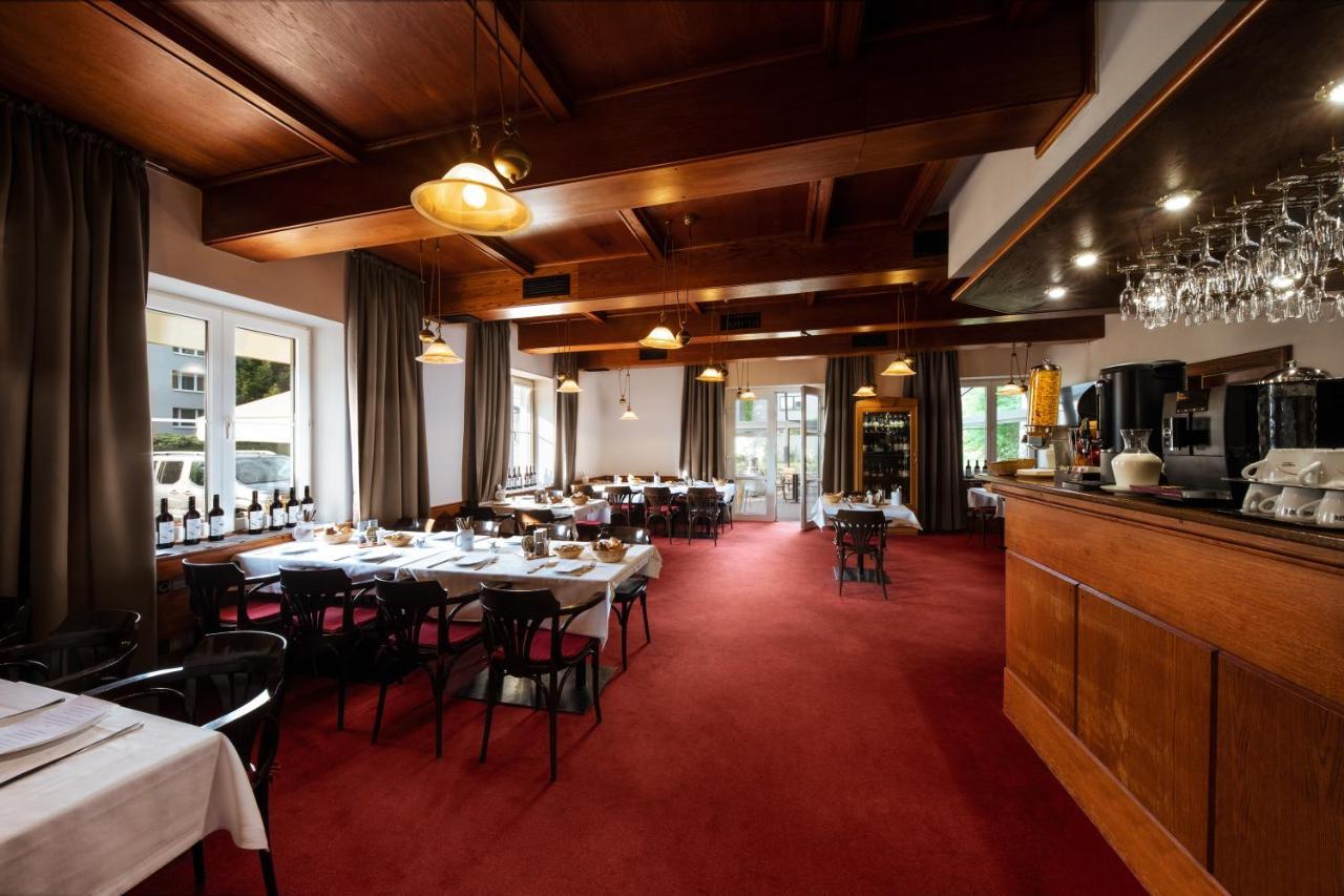 Prague Hotel Carl Inn Restaurant & Free Parking Luaran gambar